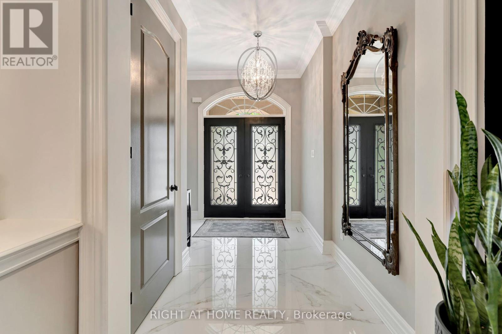 2469 WHISTLING SPRINGS CRESCENT