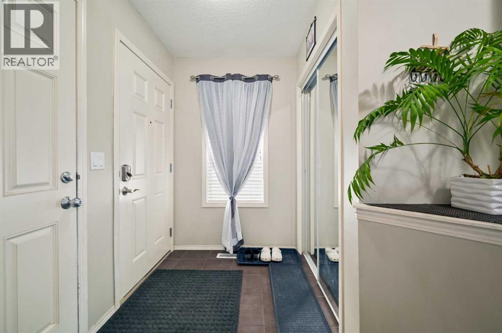 20 Bridlecrest Court SW