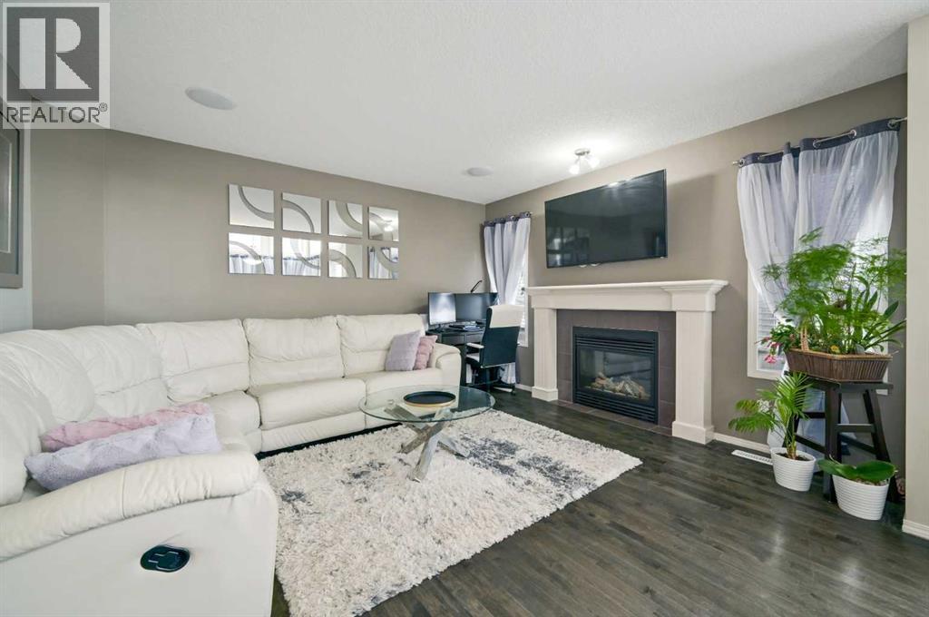 20 Bridlecrest Court SW