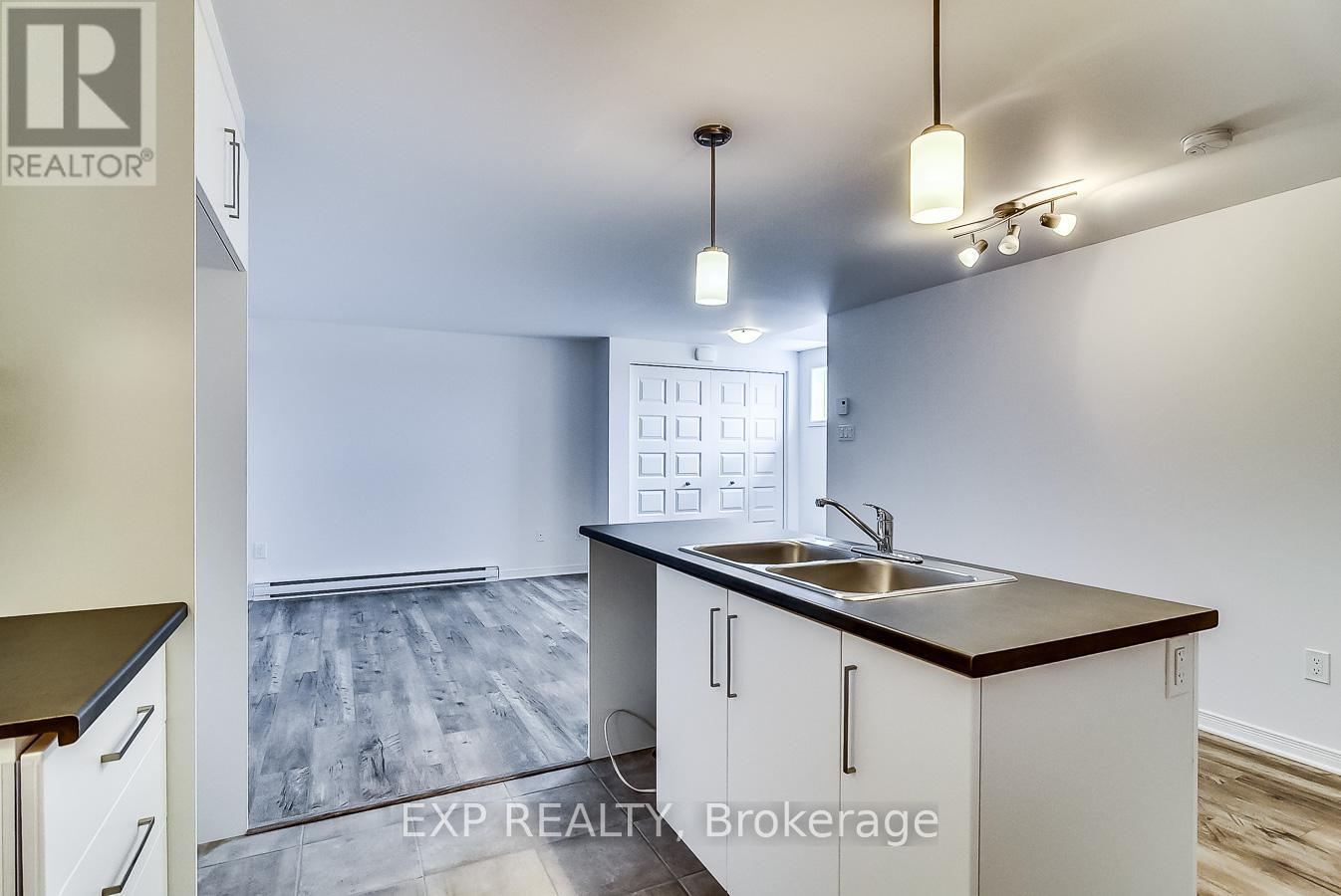 259 CARPE STREET