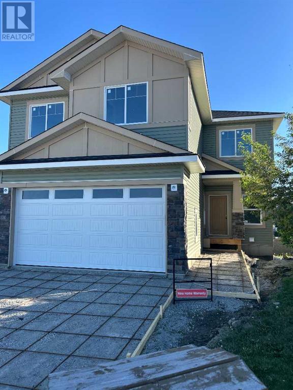 17 Lakes Estates Circle