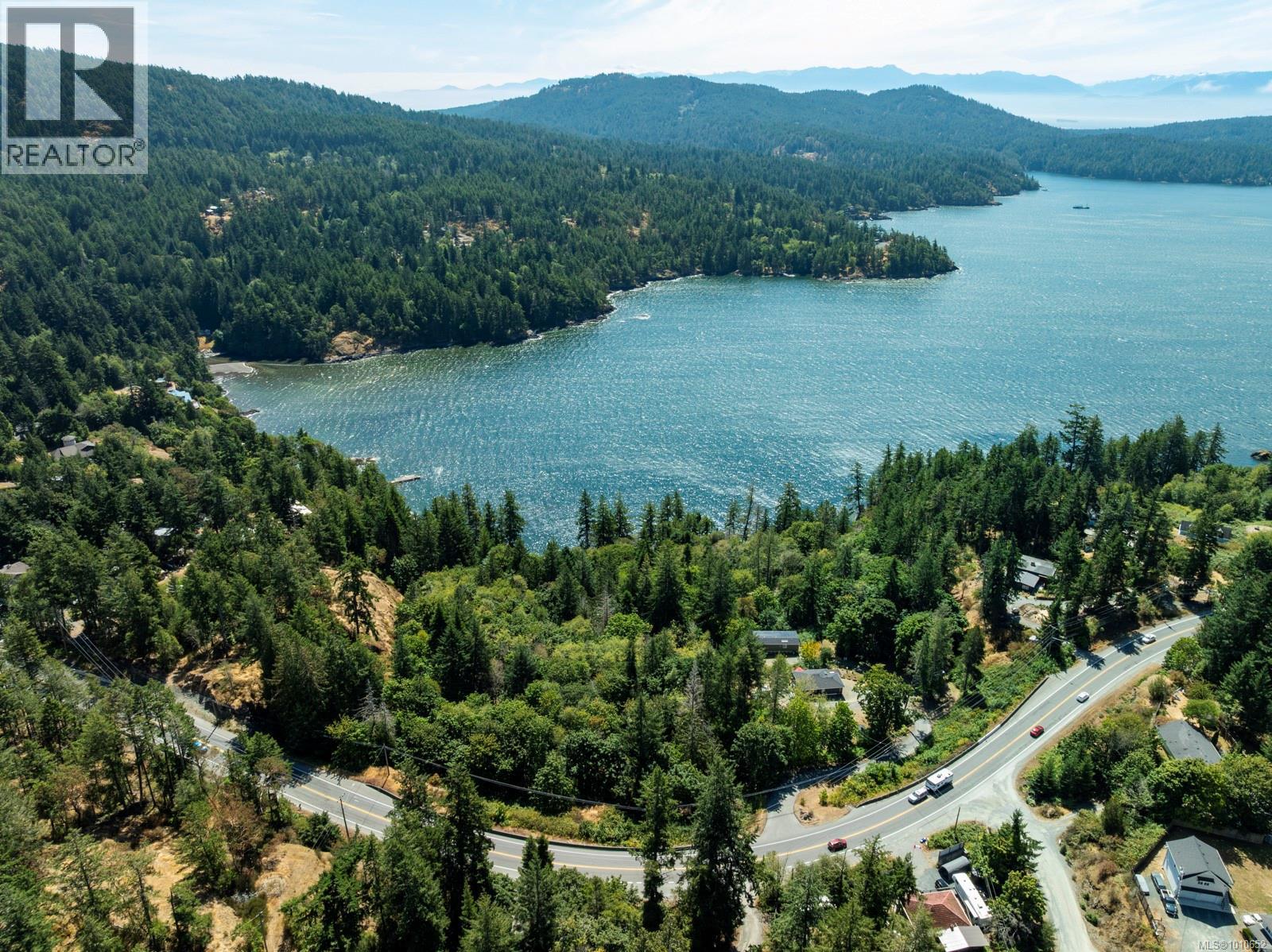 5201 Sooke Rd