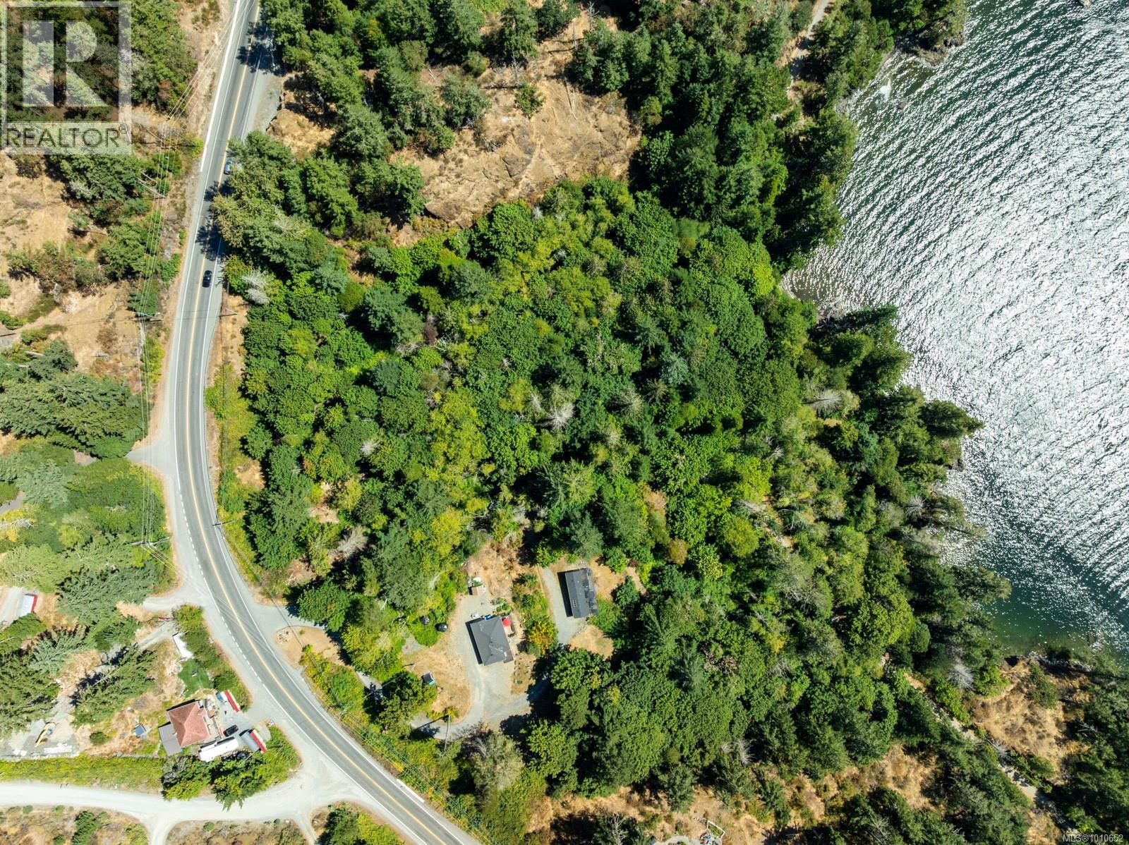 5201 Sooke Rd
