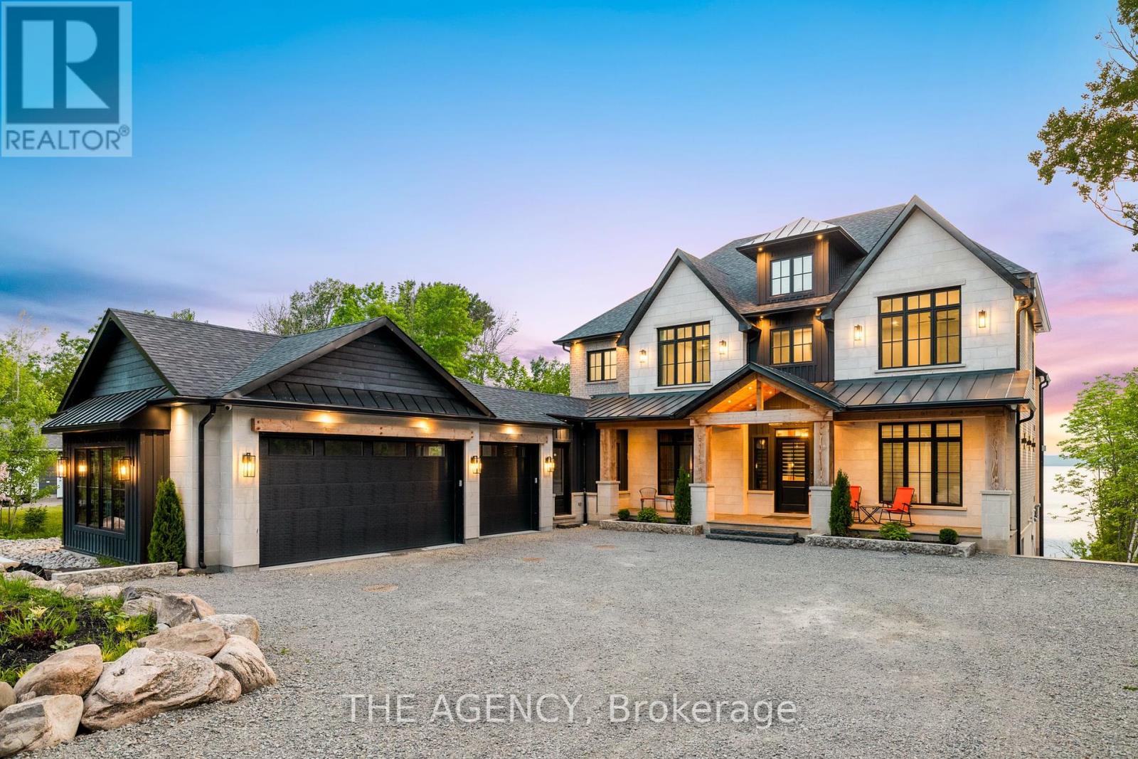 462 SILVER BIRCH DRIVE