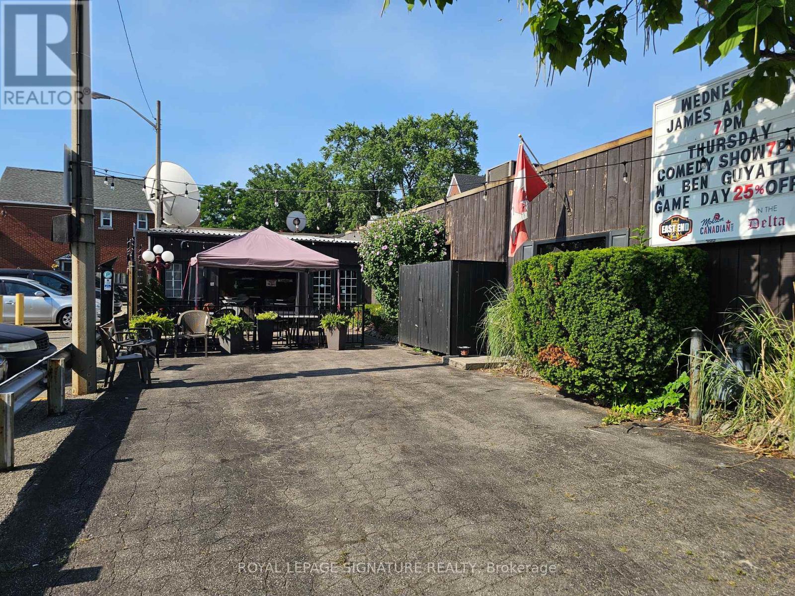 1342 MAIN STREET E