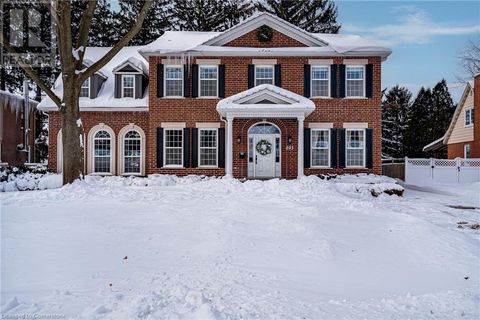 693 CEDAR Avenue Burlington ON L7T2R6
