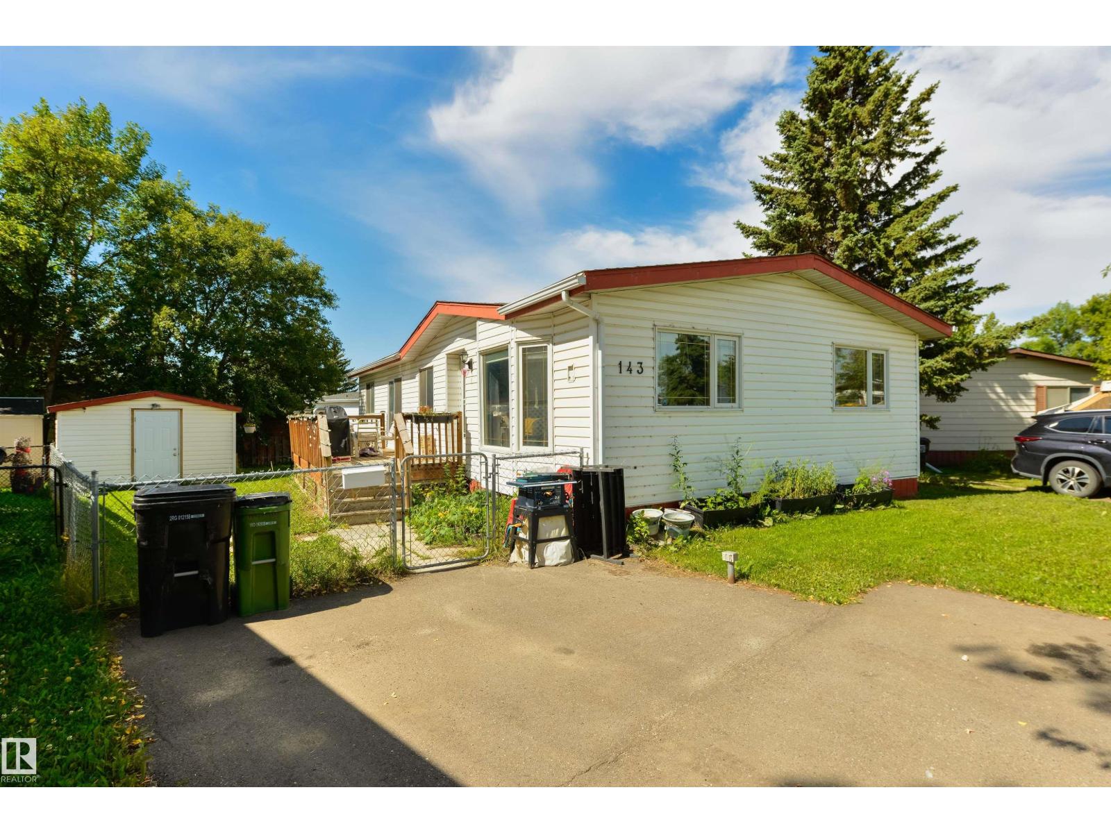 143 Ridgeway DR NW