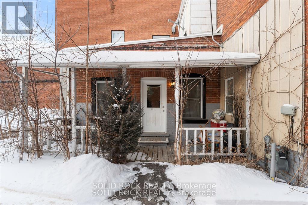 308 VICTORIA STREET N