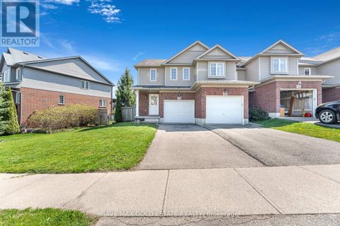 54 FEATHERSTONE STREET Kitchener ON N2R1Z4