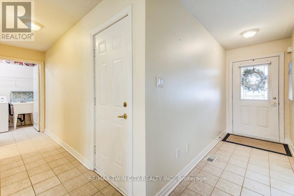 1 - 1198 SWAN STREET