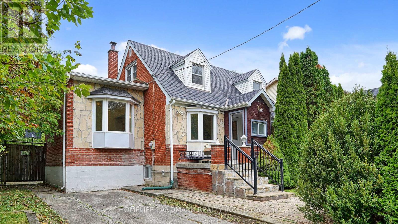 47 DROMORE CRESCENT