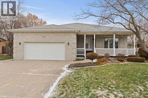 154 PURPLE PLUM Kingsville ON N9Y3P6