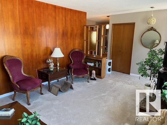 15103 92 AV NW
