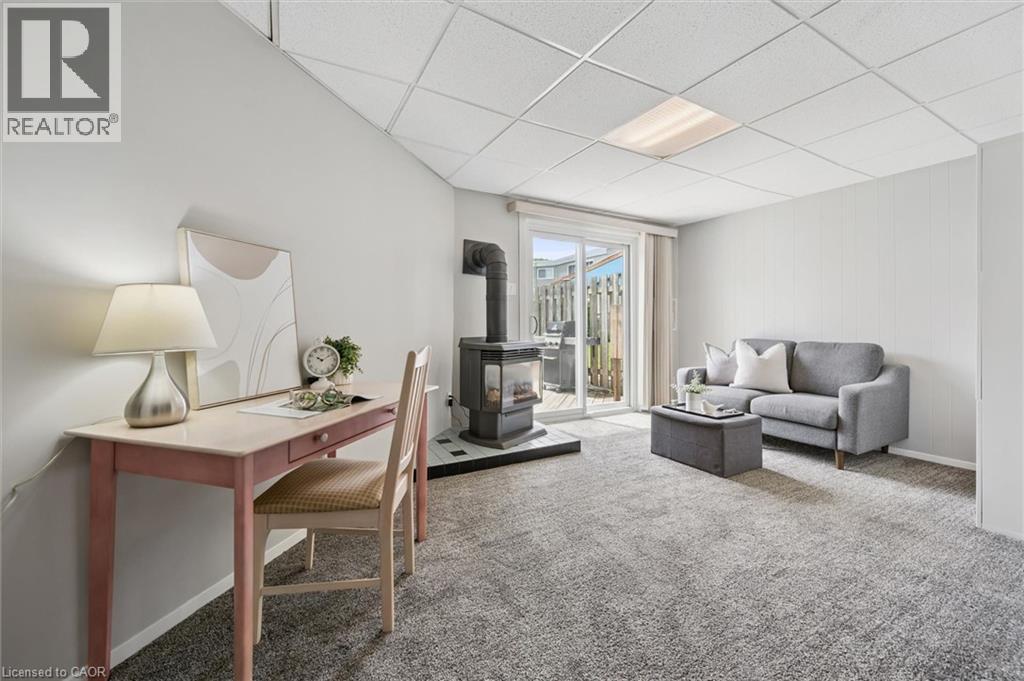 60 ELMSDALE Drive Unit# 25
