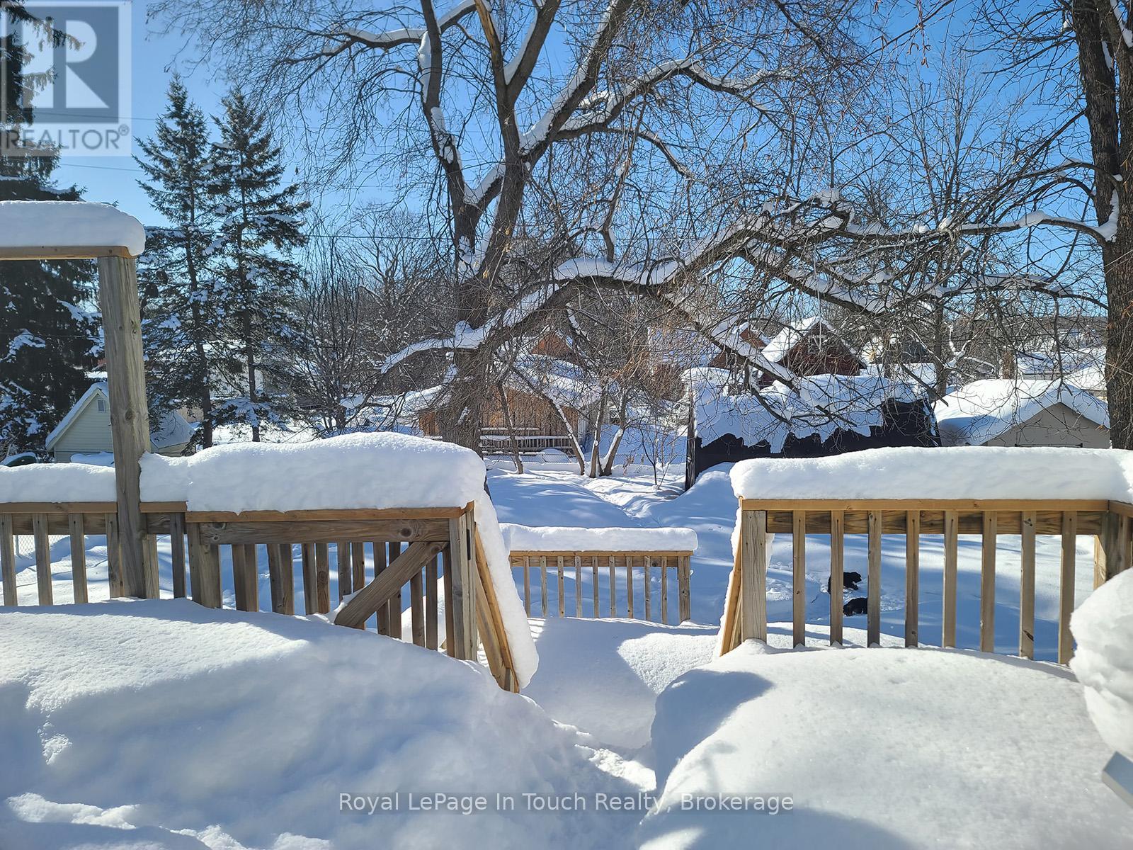 8 CYRIL MARTIN PLACE