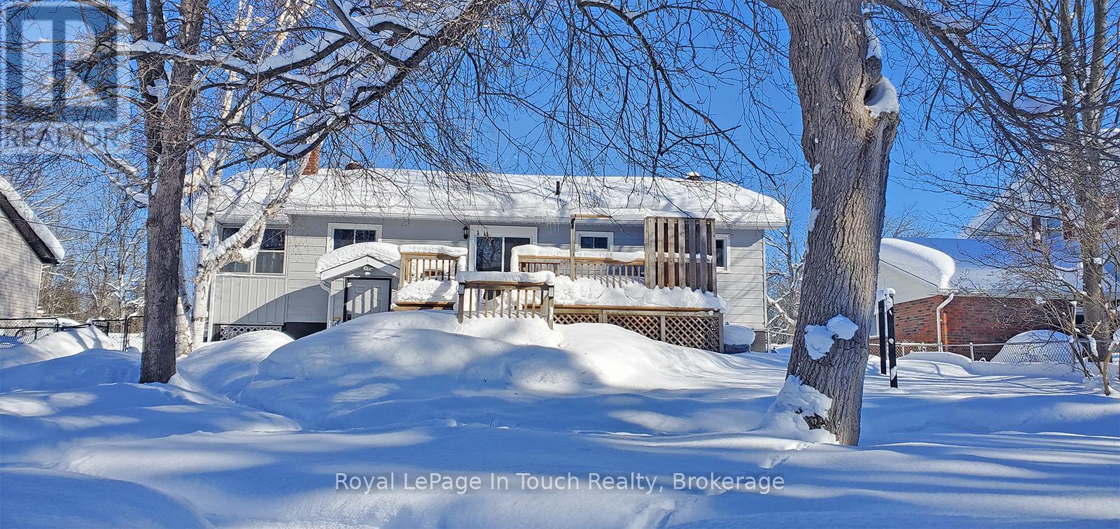 8 CYRIL MARTIN PLACE