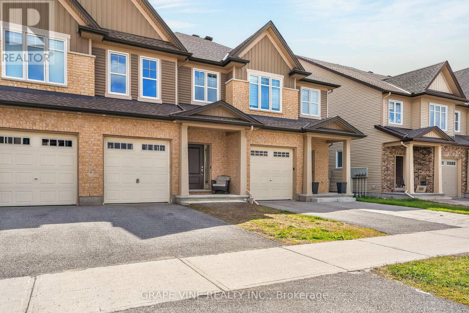 834 CEDAR CREEK DRIVE