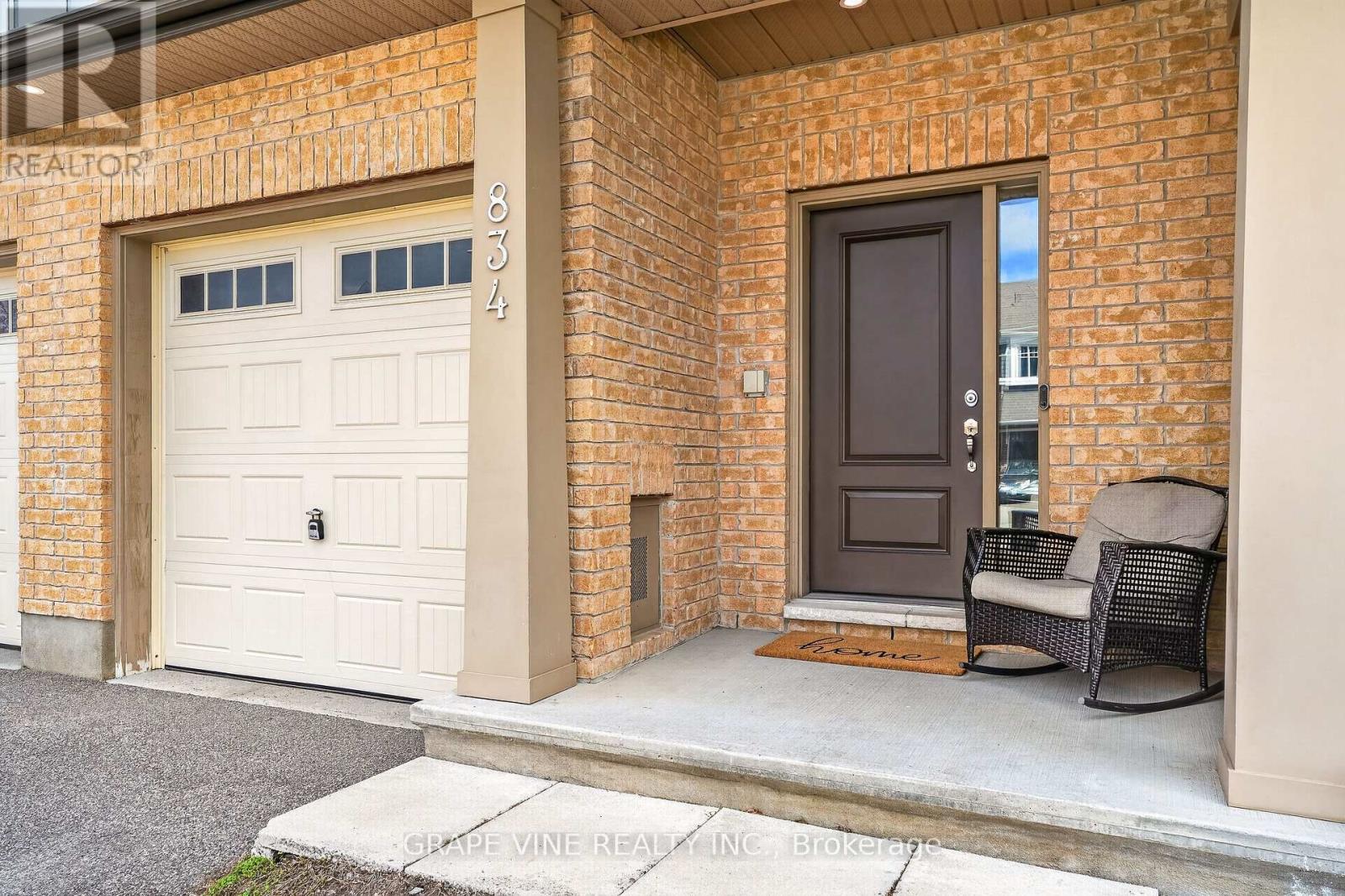 834 CEDAR CREEK DRIVE