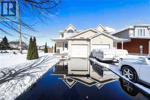 25 BREESEGARDEN Lane Guelph ON N1E7H1