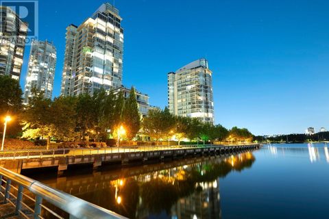 1202 428 BEACH CRESCENT Vancouver BC V6Z3G1