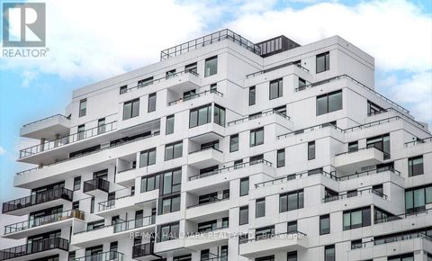 823 - 1050 EASTERN AVENUE Toronto (The Beaches) ON M4L0B7