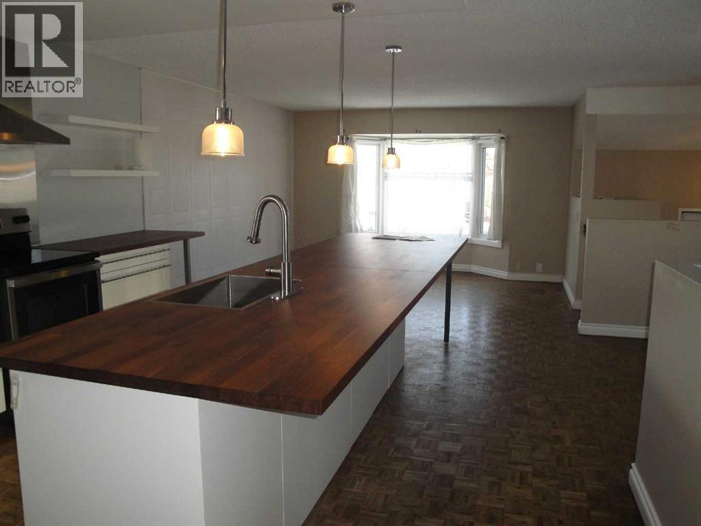 88 Abingdon Court NE