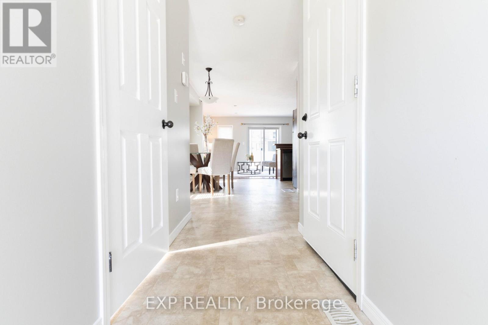 1319 COUNTRYSTONE DRIVE