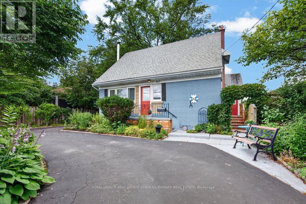 487 WILDWOOD DRIVE