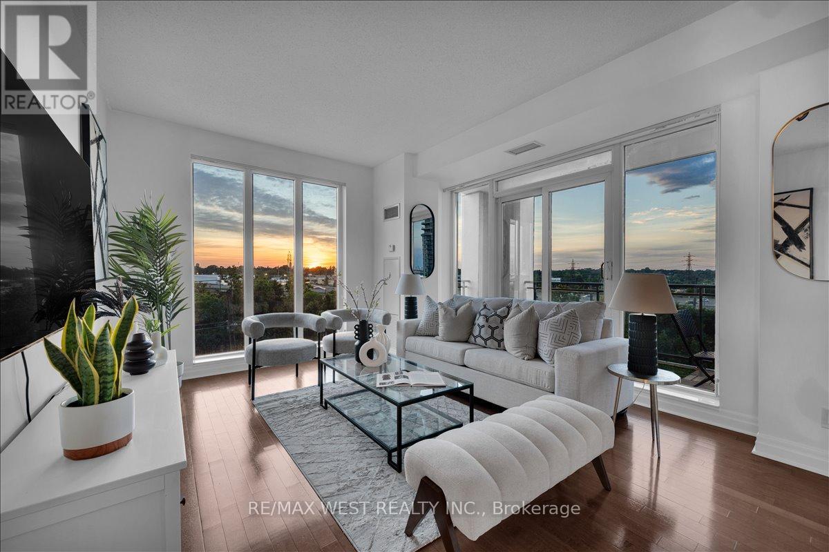 604 - 2119 LAKE SHORE BOULEVARD W