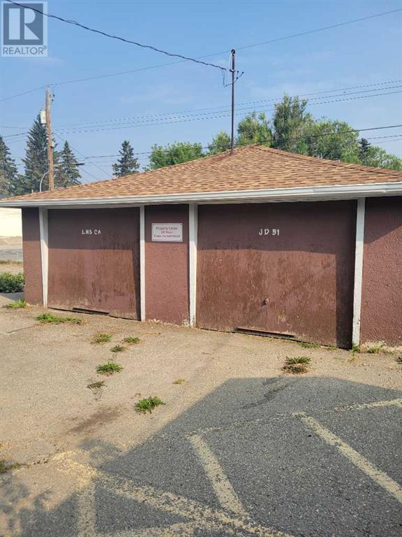 2202 Edmonton Trail NE