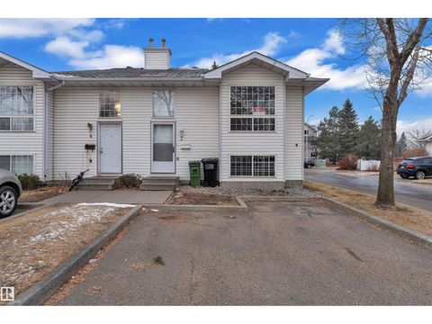 #2 3311 58 ST NW Edmonton AB T6L6X3