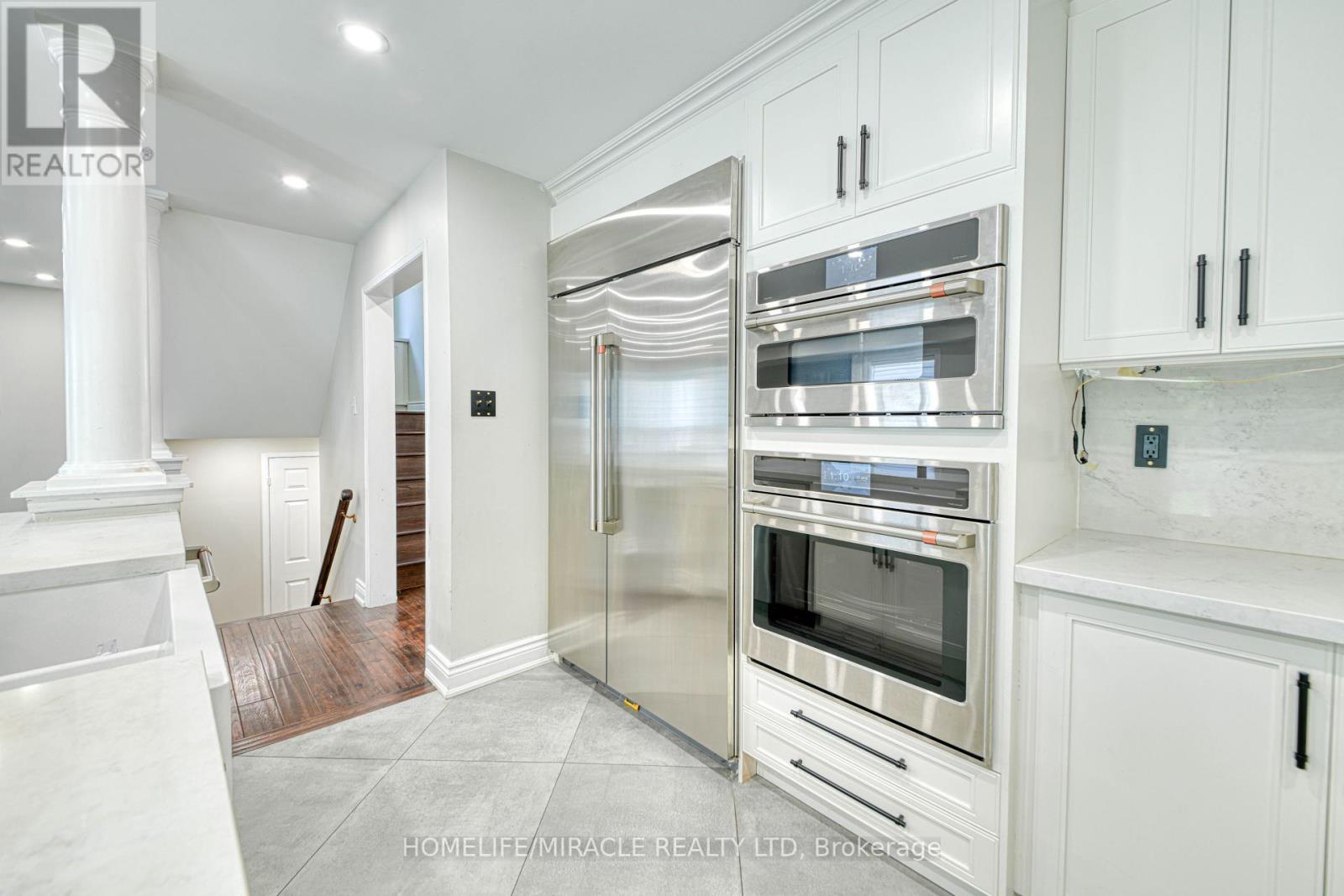 1350 ALDERGROVE DRIVE