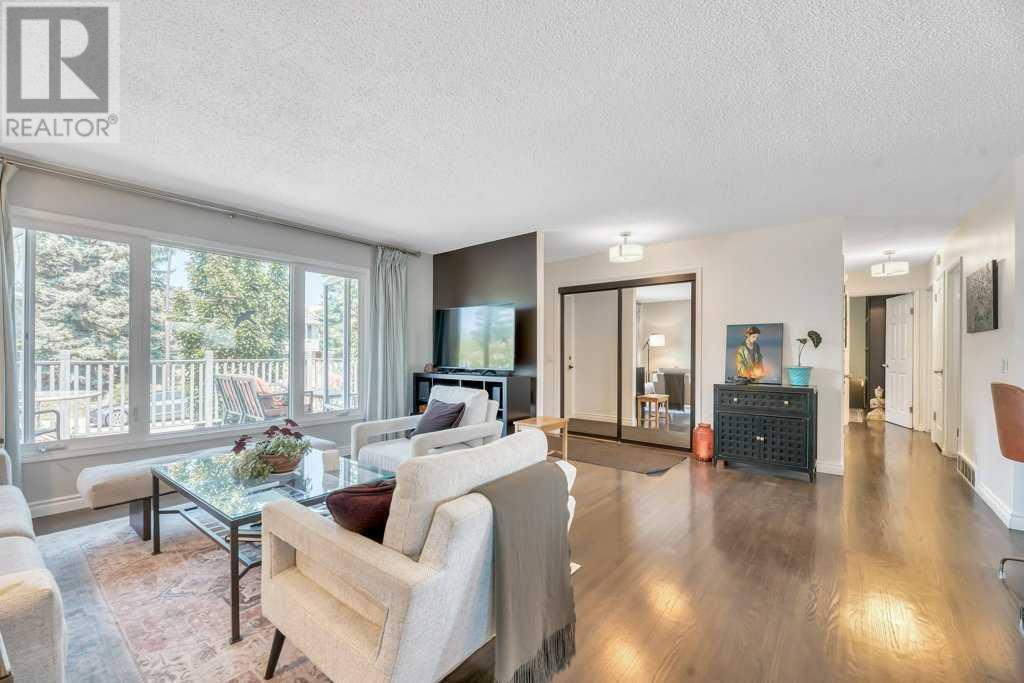 219 Huntcroft Road NE