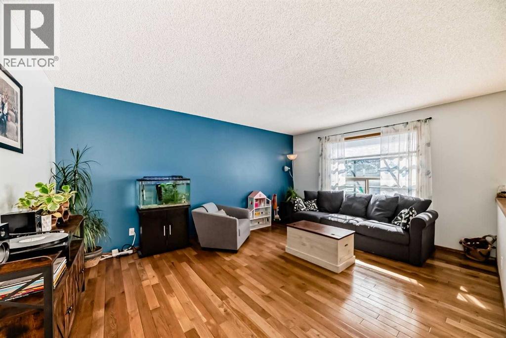 15 Citadel Meadow Grove NW