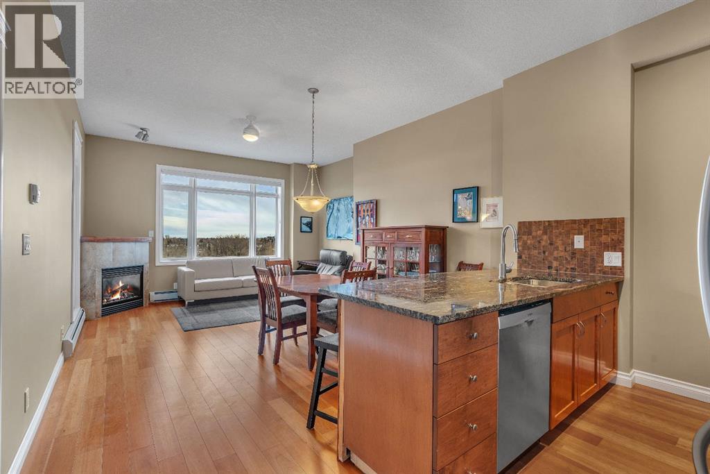 3601, 24 Hemlock Crescent SW