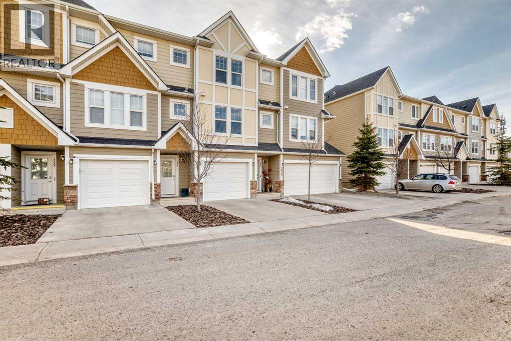 307 Auburn Bay Circle SE