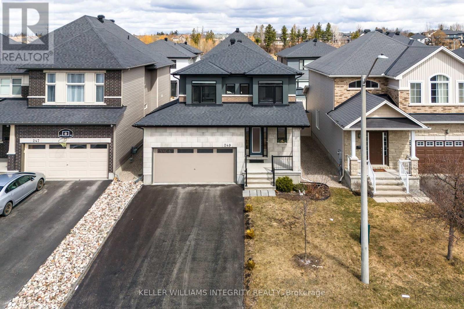 249 FOUNTAINHEAD DRIVE