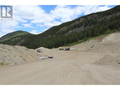 5031 WILLOW Road Kamloops BC V0E2P0
