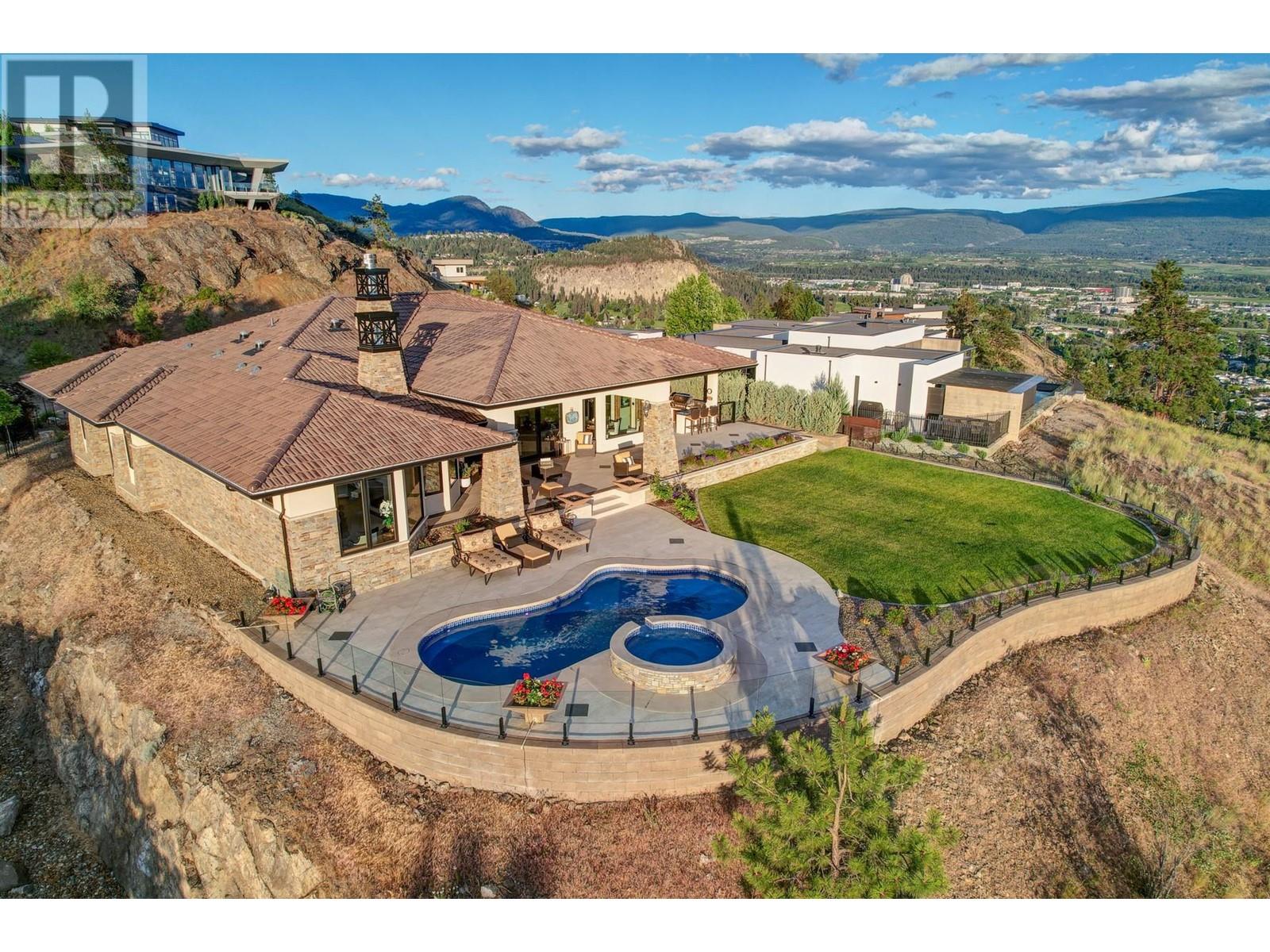 772 Highpointe Place