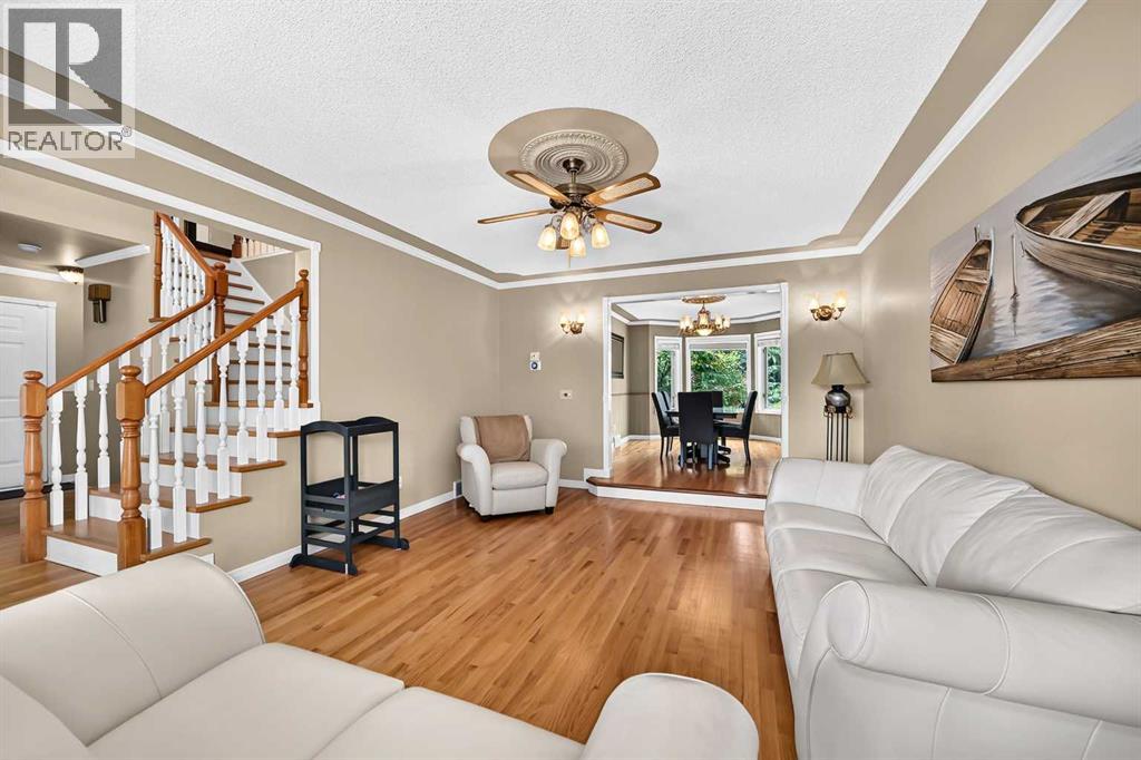 777 EAST LAKEVIEW Road