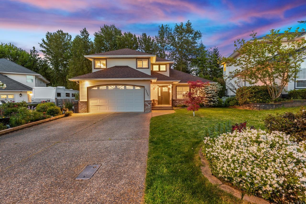 34945 MILLAR CRESCENT