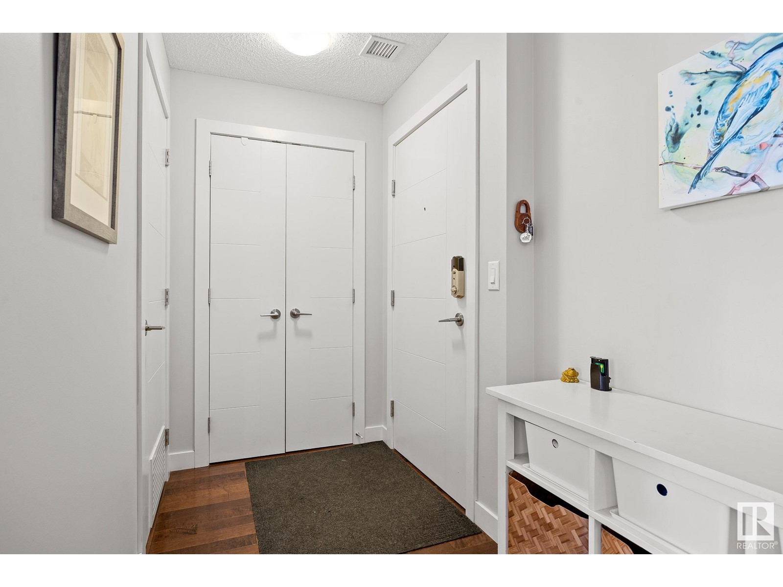 #202 10523 123 ST NW