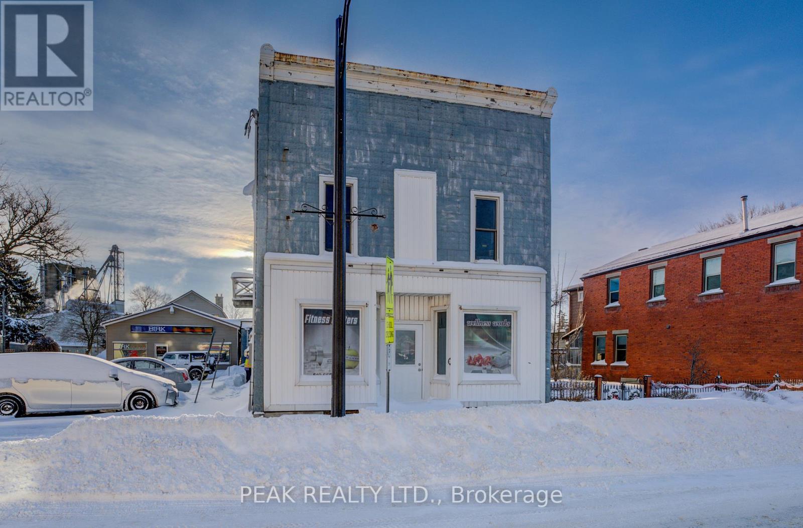 41-43 WOODSTOCK STREET S