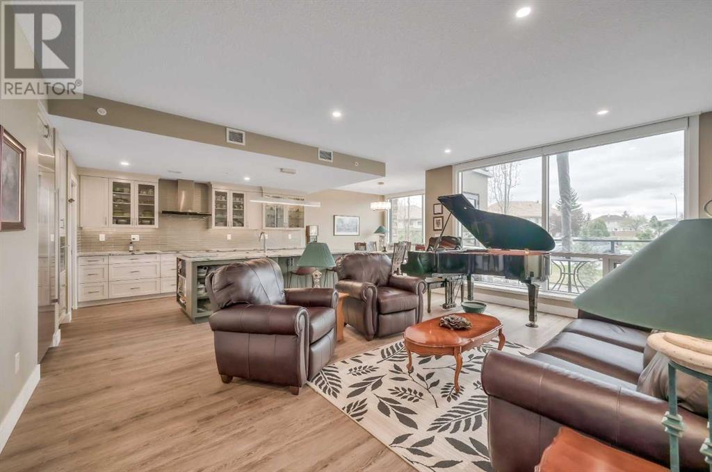 312, 15 Cougar Ridge Landing SW