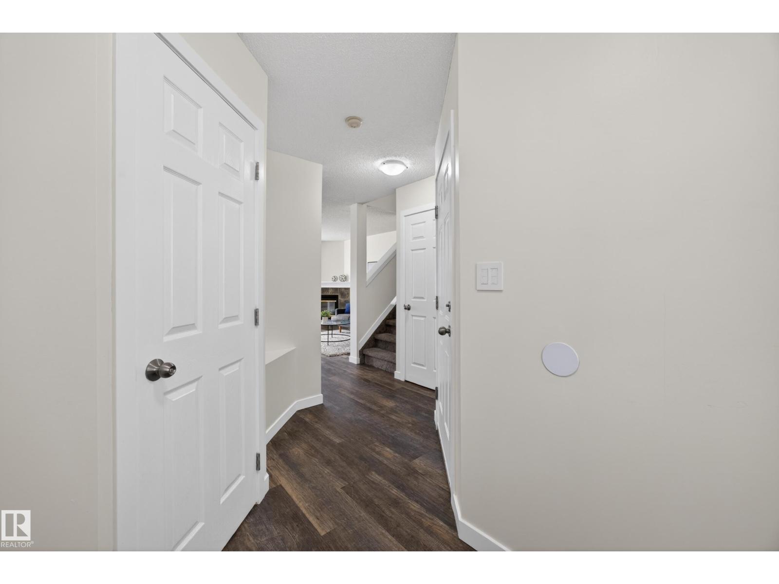 #39 4020 21 ST NW