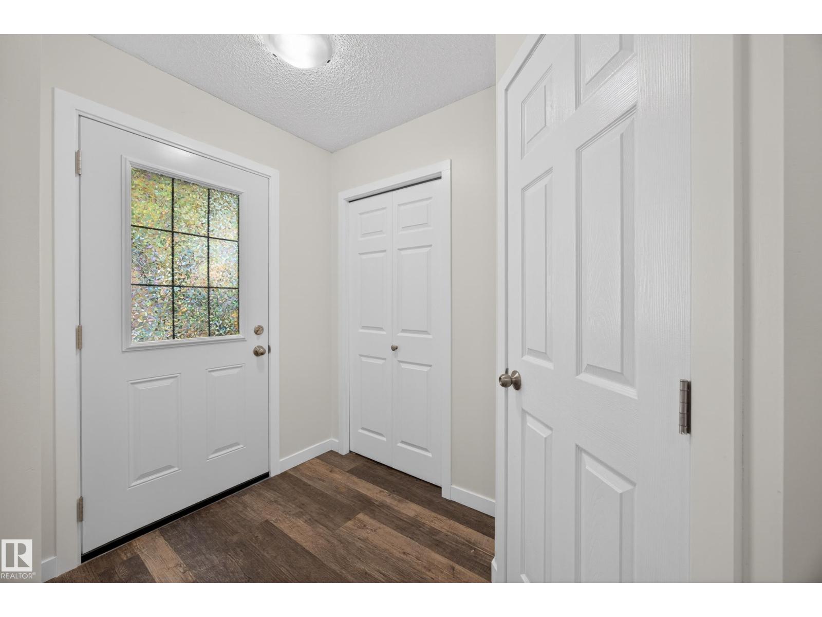 #39 4020 21 ST NW