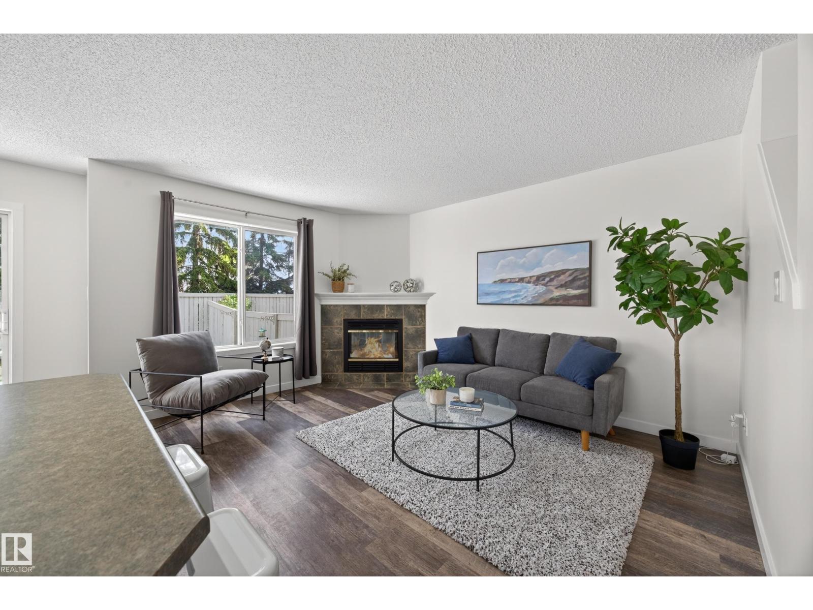 #39 4020 21 ST NW