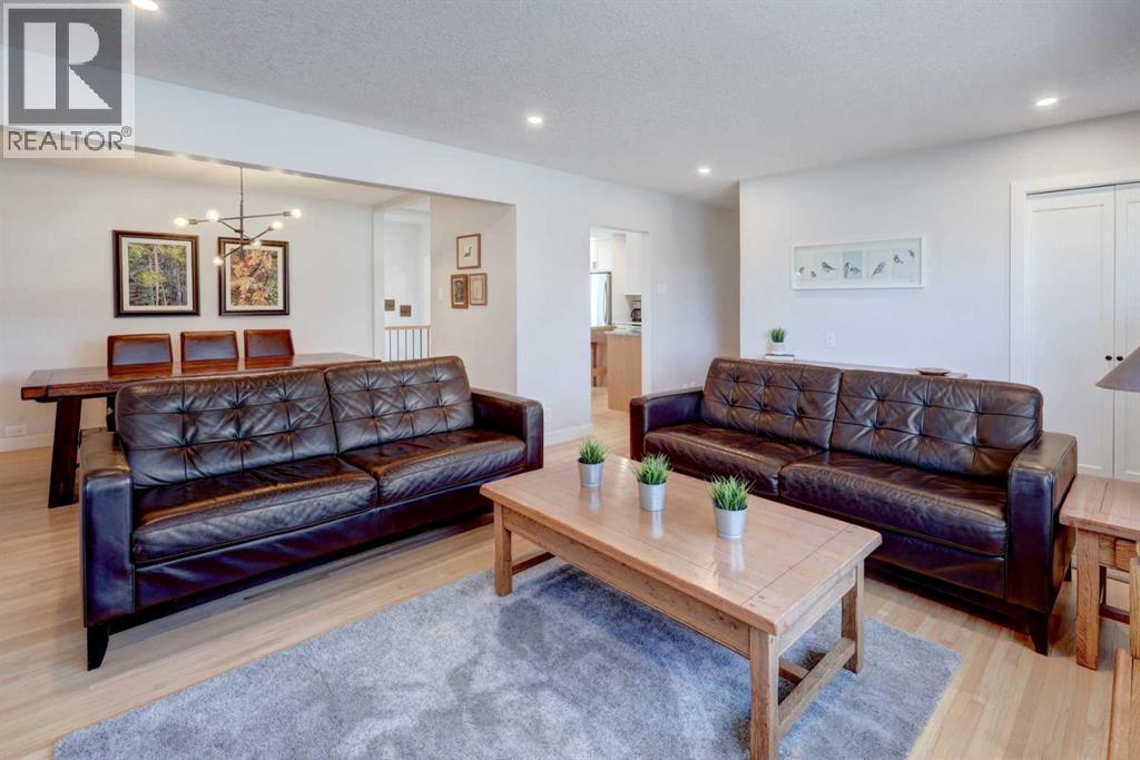 36 Glenview Drive SW