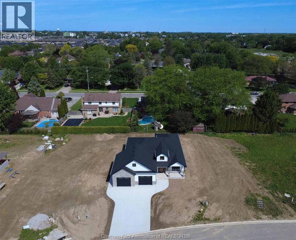 71 Rosewood CRESCENT