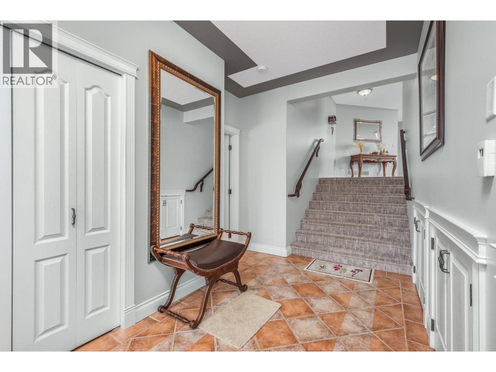 3473 Lakeview Place Unit# 202